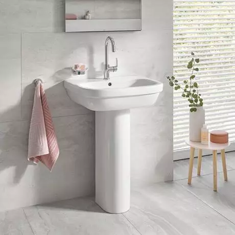 Grohe Euro Ceramic 600mm 1TH Basin + Full Pedestal 2 Grohe Euro Ceramic 600mm 1TH Basin + Full Pedestal - Image 2
